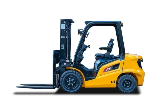 UN Forklift