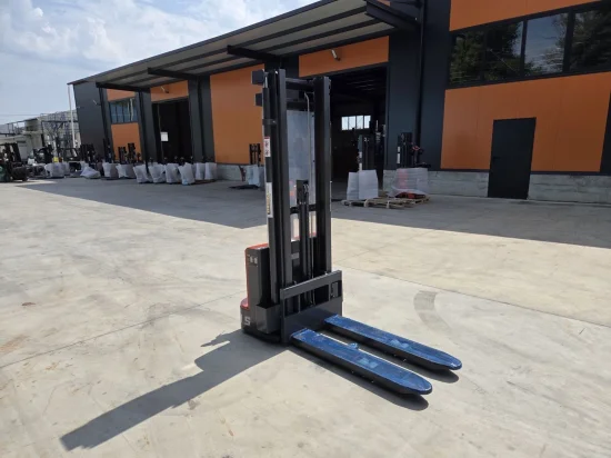 LIFTEX Dynamic 1525D električni staker sa slobodnim hodom