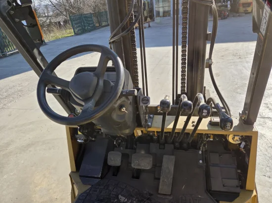LPG viljuškar CATERPILLAR