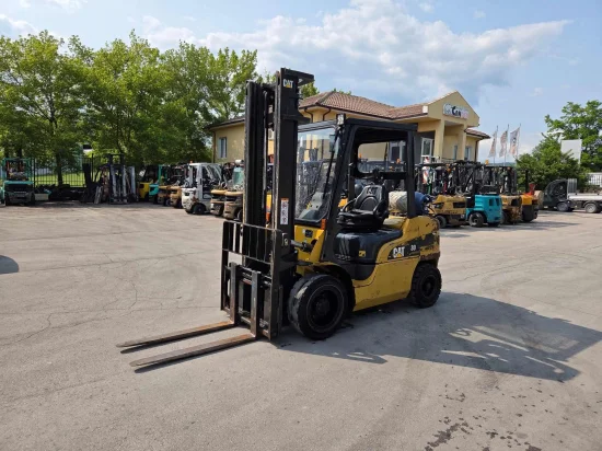 LPG viljuškar CATERPILLAR
