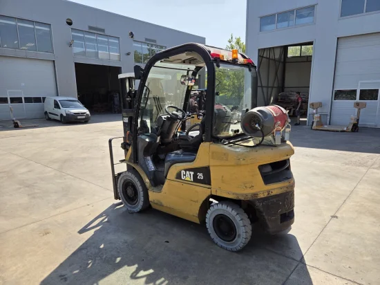 LPG viljuškar CATERPILLAR