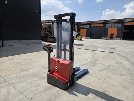 LIFTEX Dynamic 1530D električni staker sa slobodnim hodom
