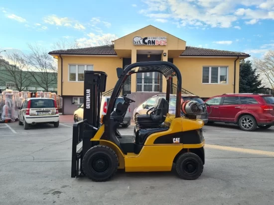 LPG viljuškar CATERPILLAR