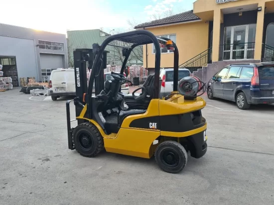 LPG viljuškar CATERPILLAR