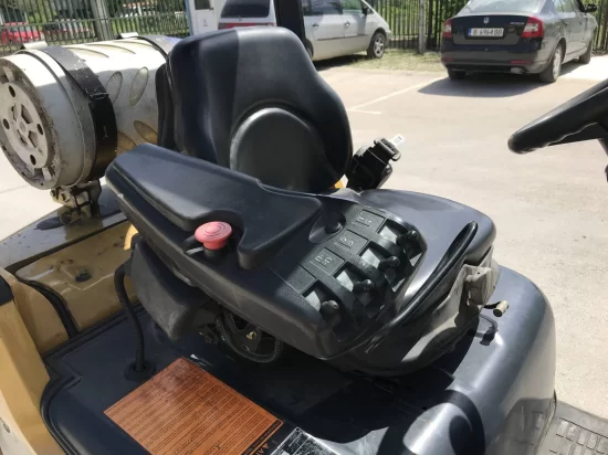LPG viljuškar CATERPILLAR