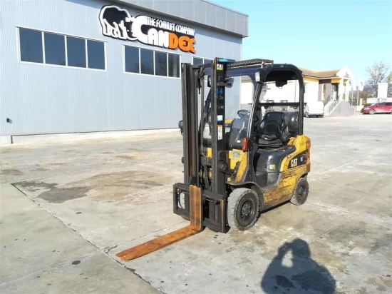 LPG viljuškar CATERPILLAR