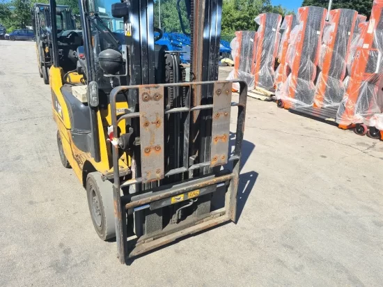 LPG viljuškar CATERPILLAR