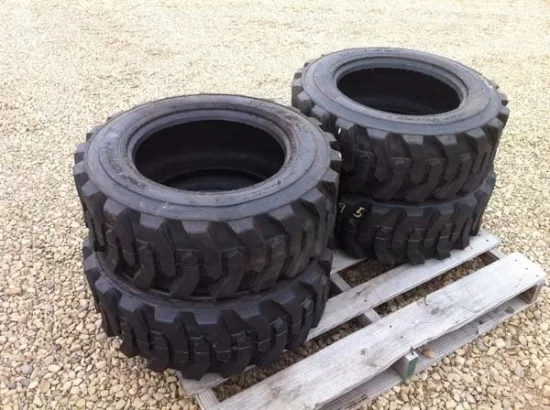 LIFTEX Duramax pneumatske gume za bobkate