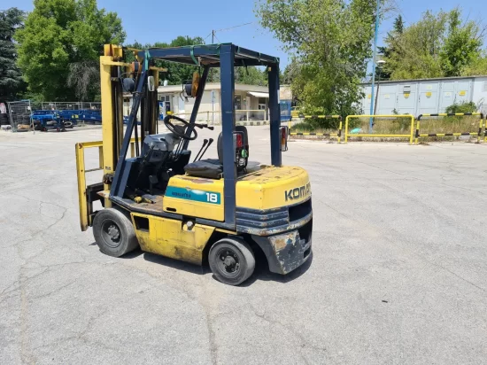 KOMATSU