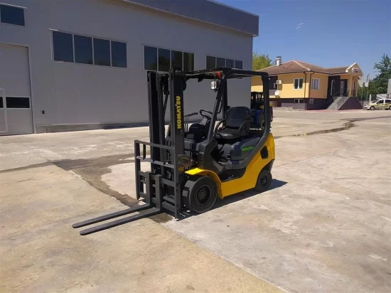 KOMATSU