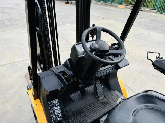 LPG viljuškar CATERPILLAR