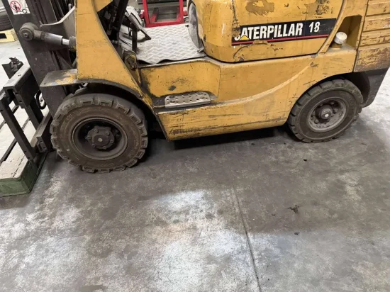 LPG viljuškar CATERPILLAR