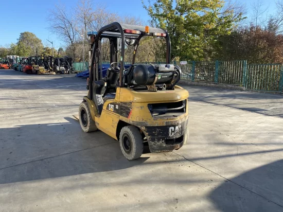 LPG viljuškar CATERPILLAR