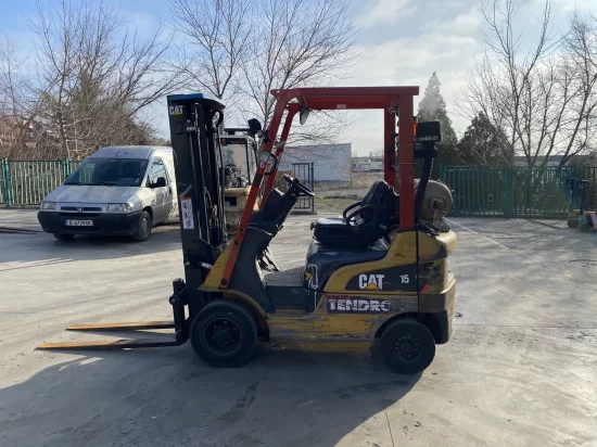 LPG viljuškar CATERPILLAR