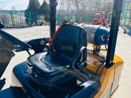 LPG viljuškar CATERPILLAR