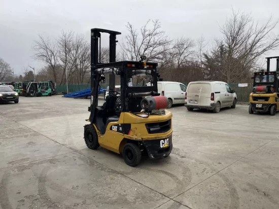 LPG viljuškar CATERPILLAR