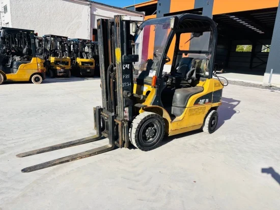 LPG viljuškar CATERPILLAR