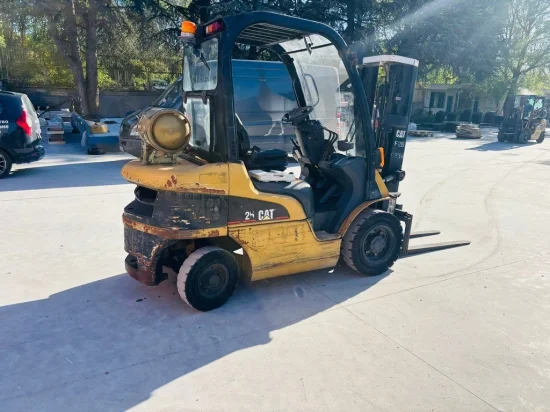 LPG viljuškar CATERPILLAR