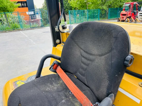 LPG viljuškar CATERPILLAR