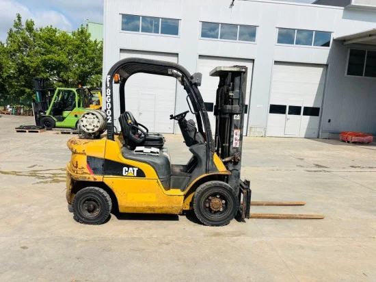 LPG viljuškar CATERPILLAR