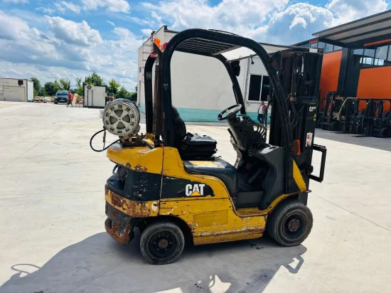 LPG viljuškar CATERPILLAR