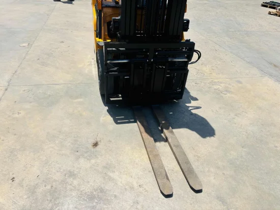 LPG viljuškar CATERPILLAR