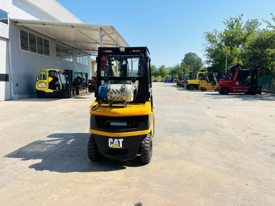 LPG viljuškar CATERPILLAR