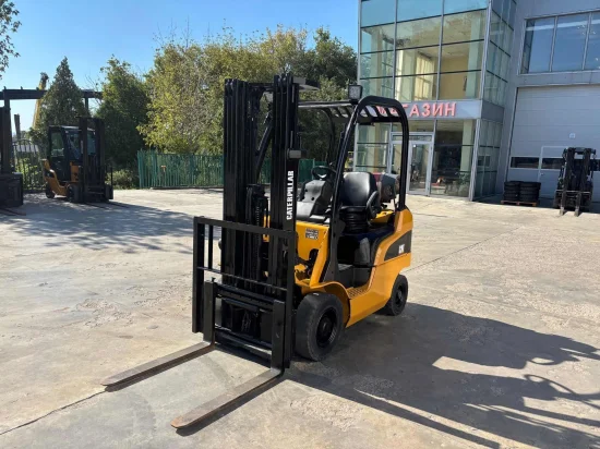 LPG viljuškar CATERPILLAR